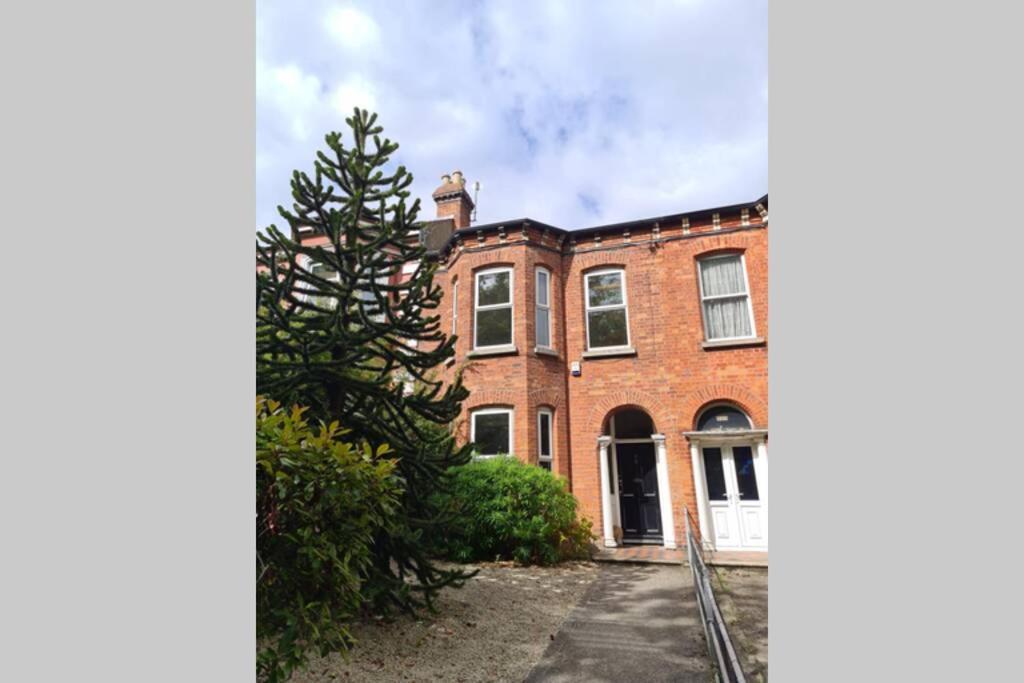 1 Bed Room Apartment Dublin Bagian luar foto